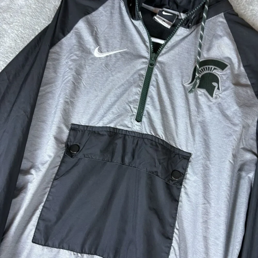 Nike MSU Spartans 1/4 Zip Hoodie Men’s Large Kangaroo Pocket Windbreaker